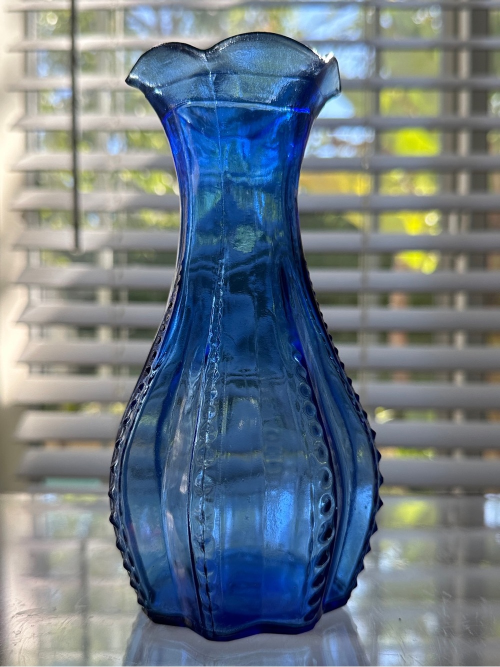 Vintage Indiana Glass Cobalt Blue Beaded Ribbed Vase With Ruffle Rim Edge USA 7"